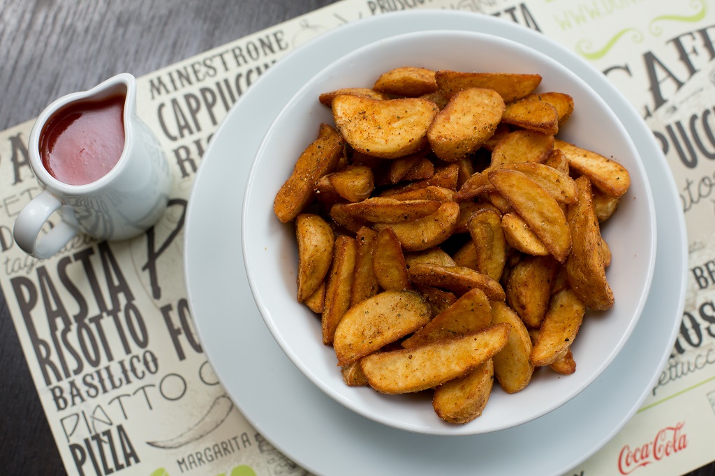 Spicy pomfrit
